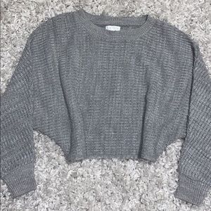 COMFY CROP SWEATER